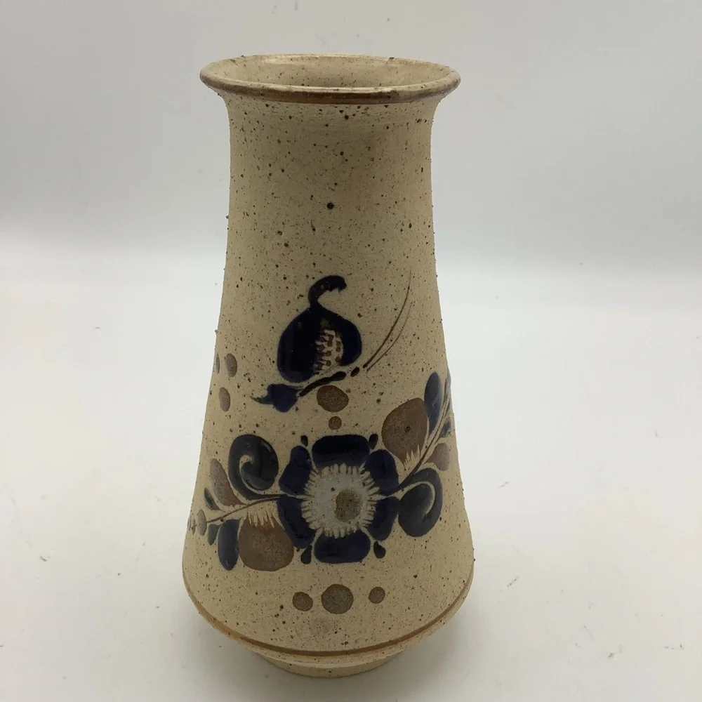 Handcrafted Mexican Tonala Pottery Vase with Floral Design